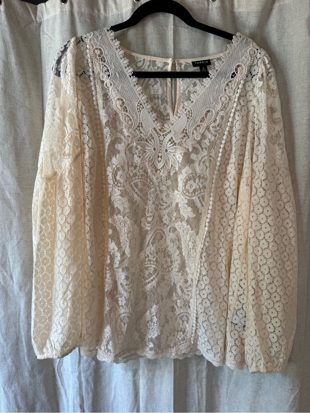 torrid Cream Lace V-Neck Peasant Blouse
